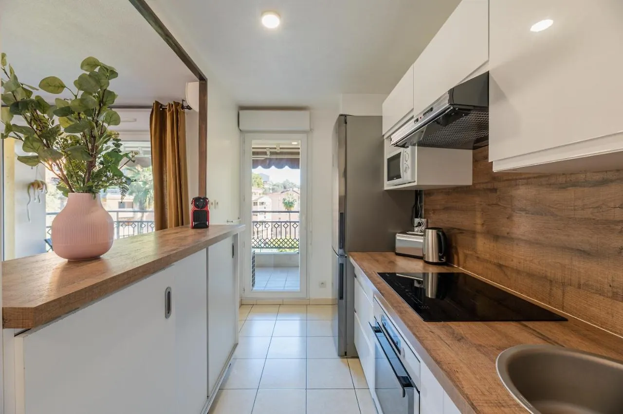 Appartement Familial, Terrasse, Val Des Castagnins Menton